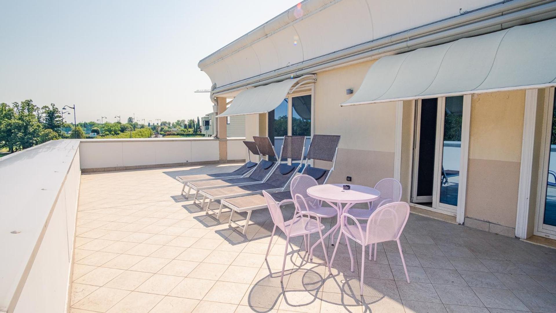 Relais Du Lac Village - Italian Homing Desenzano del Garda Exterior photo