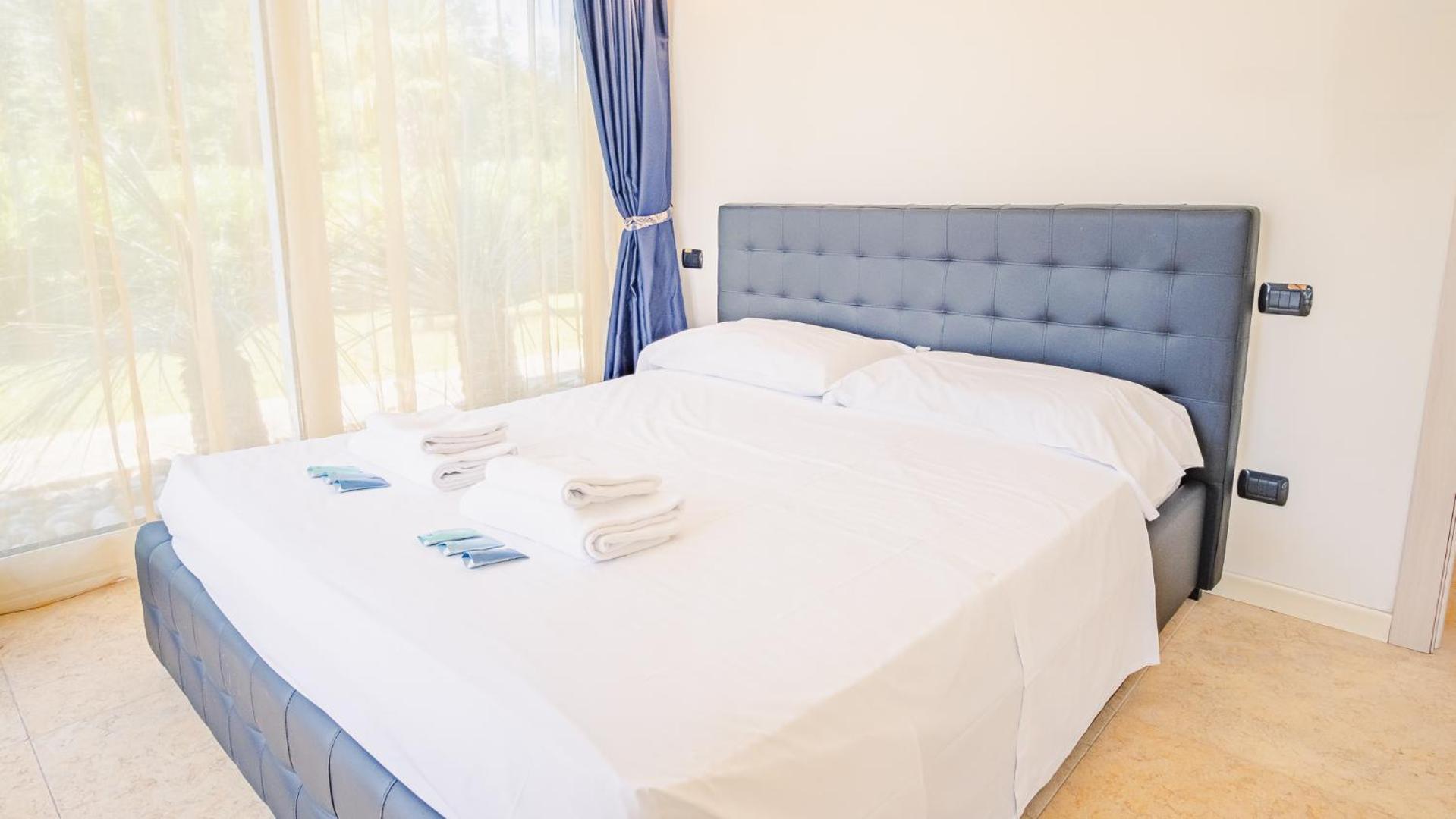 Relais Du Lac Village - Italian Homing Desenzano del Garda Exterior photo